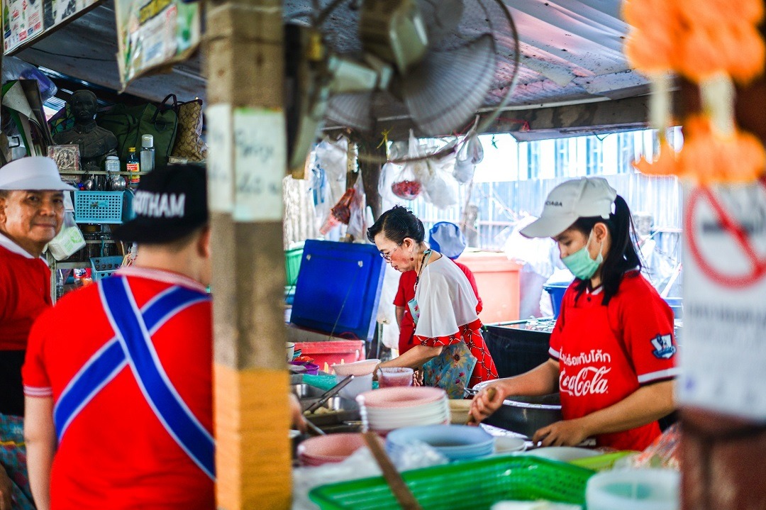 น้อยก๋วยเตี๋ยวเรือ ณ อุบลราชธานี