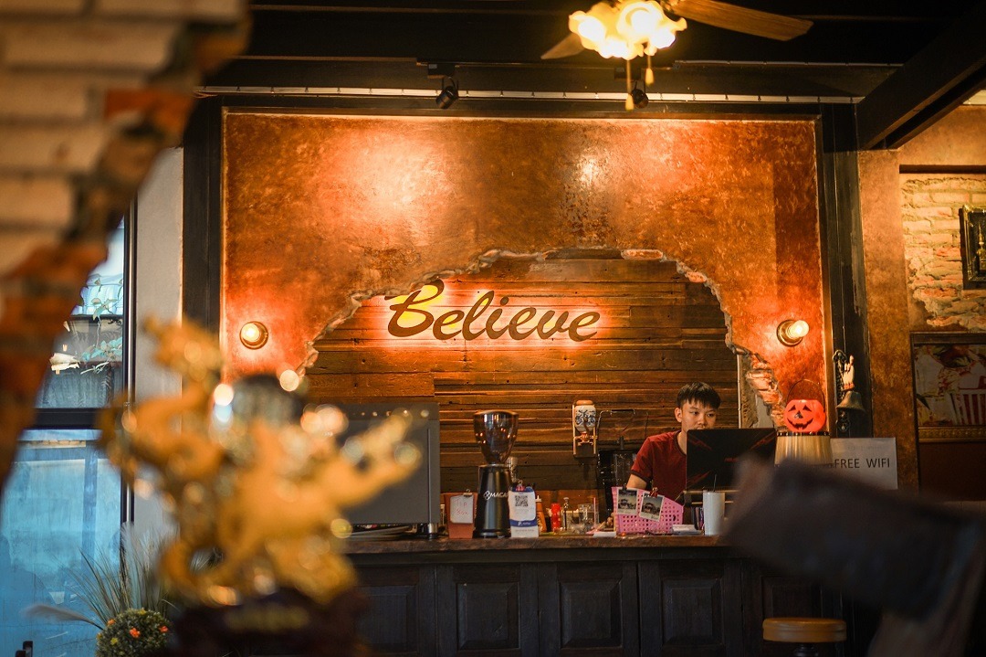 คาเฟ่ Believe Coffee & Restaurant ณ อุบลราชธานี