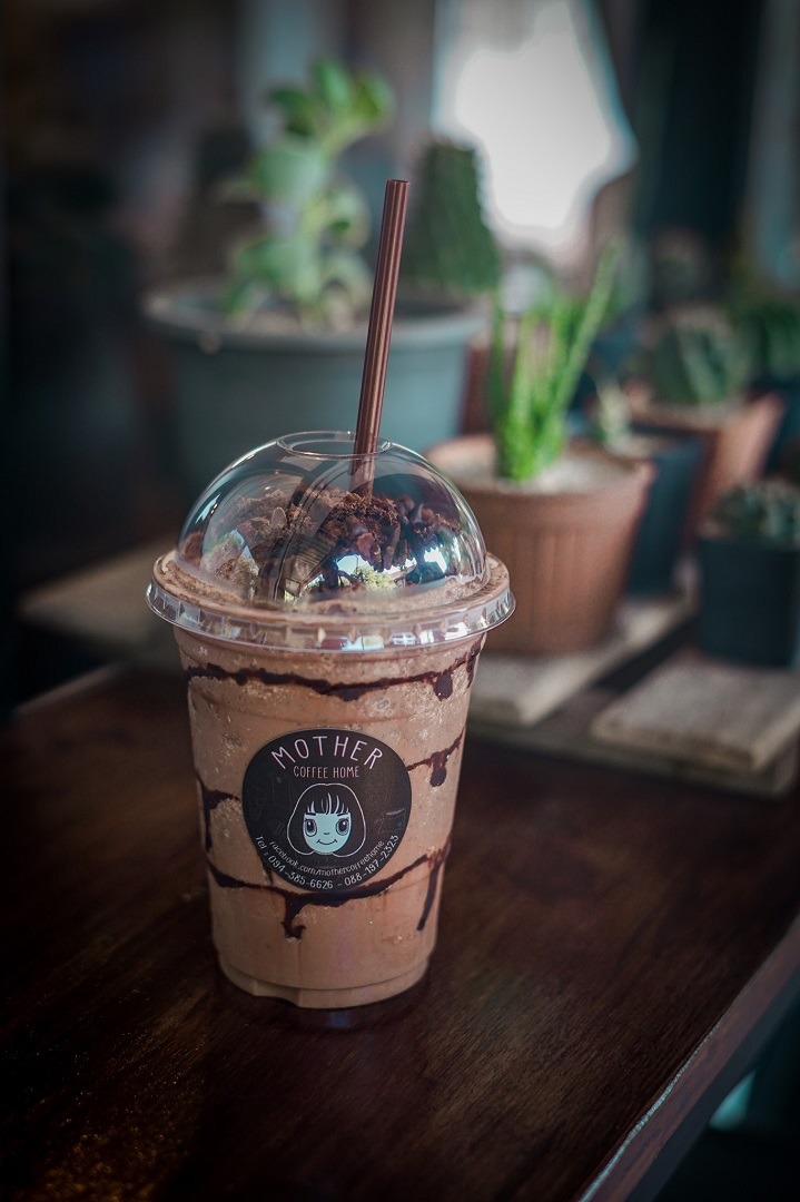 คาเฟ่ Mother Coffee Home ณ อุบลราชธานี