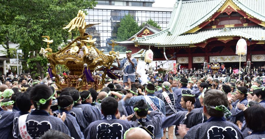 เทศกาลคันดะมัตสึริ (Kanda Matsuri)