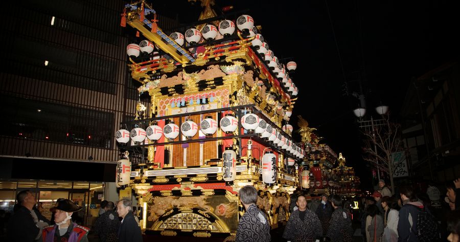 เทศกาลทาคายาม่ามัตสุริ (Takayama Matsuri)