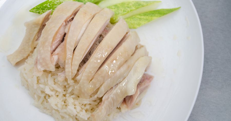 อาหารจีนอร่อย เมนู Hainanese Chicken Rice (ข้าวมันไก่ไหหลำ)