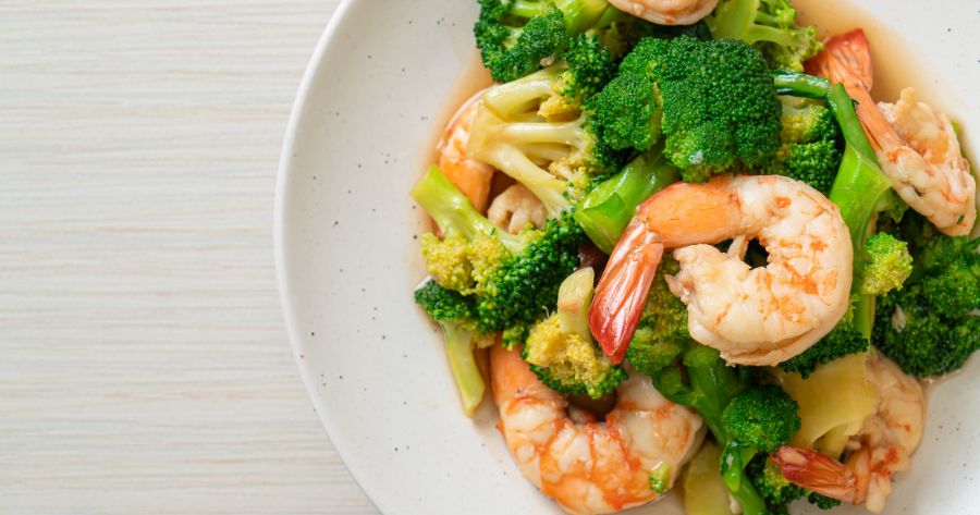 อาหารจีนอร่อย เมนู Shrimp and Broccoli (กุ้งผัดบล็อคโคลี่)