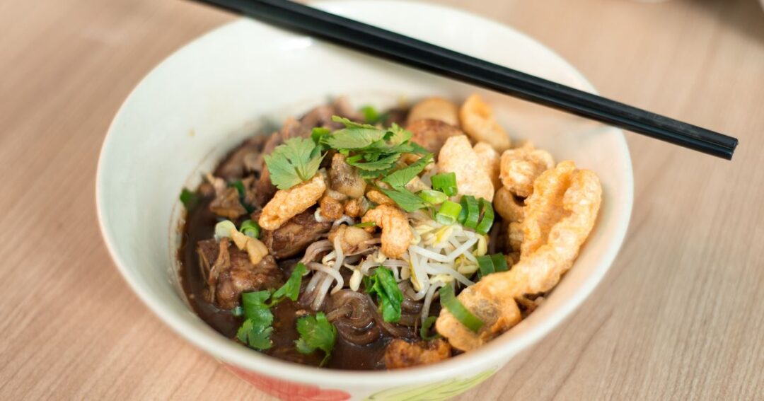 สูตรก๋วยเตี๋ยวเนื้อเปื่อย หอมอร่อย เนื้อนุ่มละลายในปาก