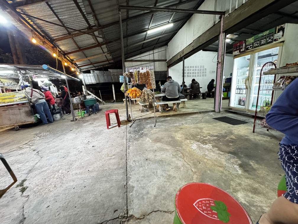 #12 บริเวณร้าน ลาบแซ่บเมืองอำนาจ