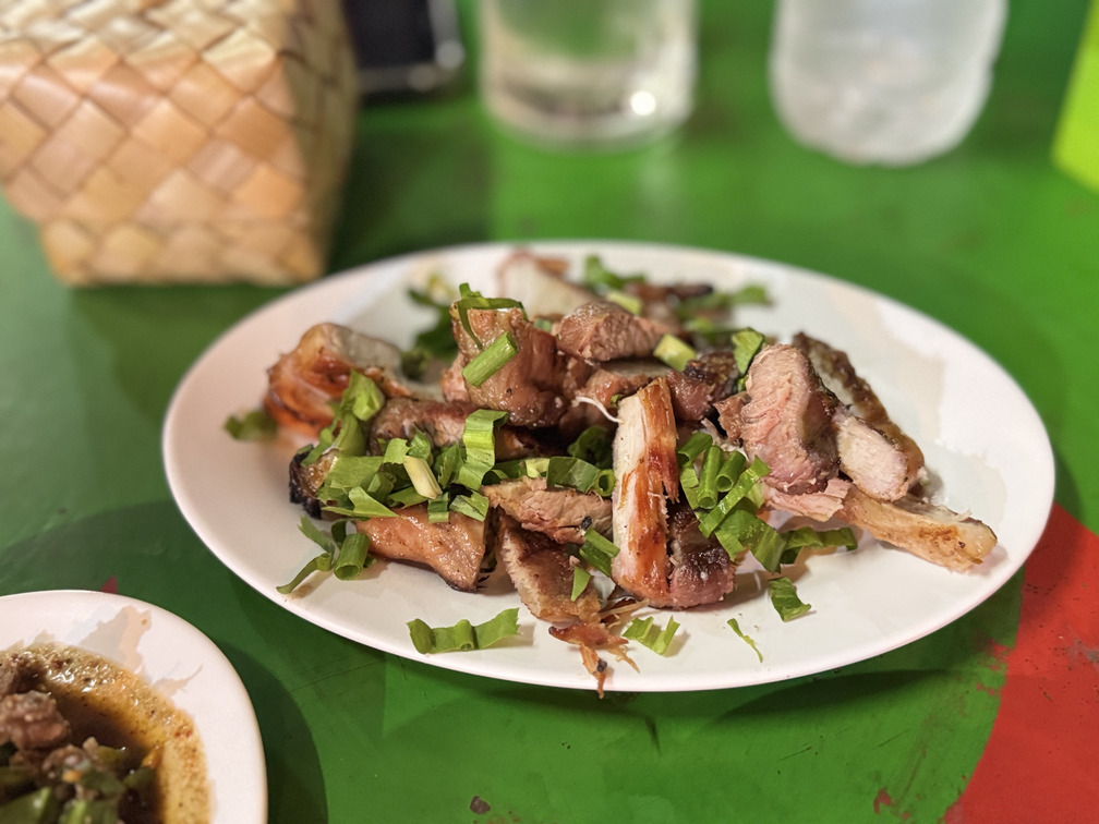 #8 ย่างหมู